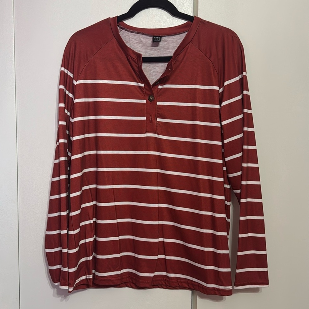 Adorable Burgundy Henley striped long sleeve t shirt